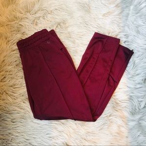GapFit - Varsity Joggers